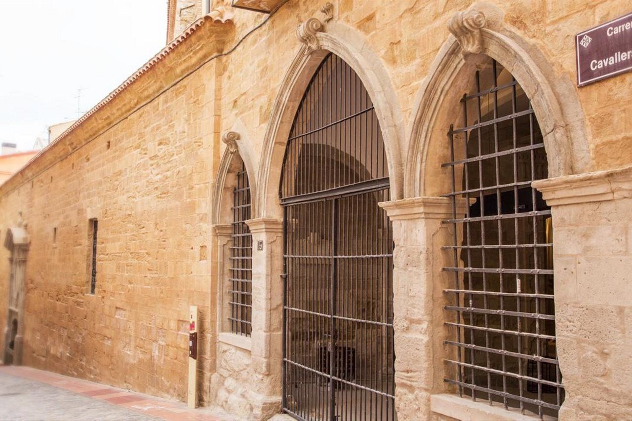 Parador Del Roser De Lleida Dış mekan fotoğraf